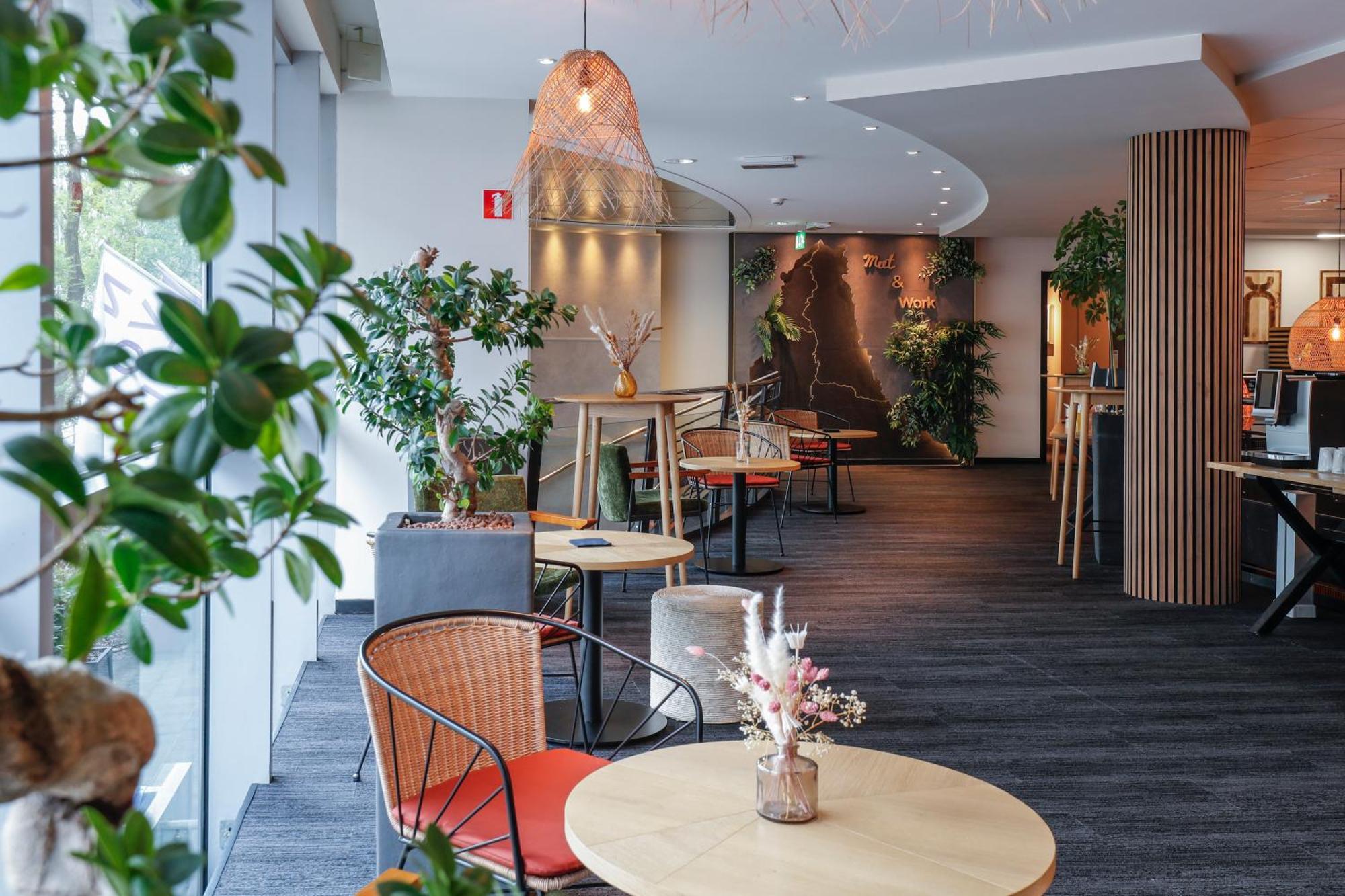 Novotel Luxembourg Centre Exteriör bild